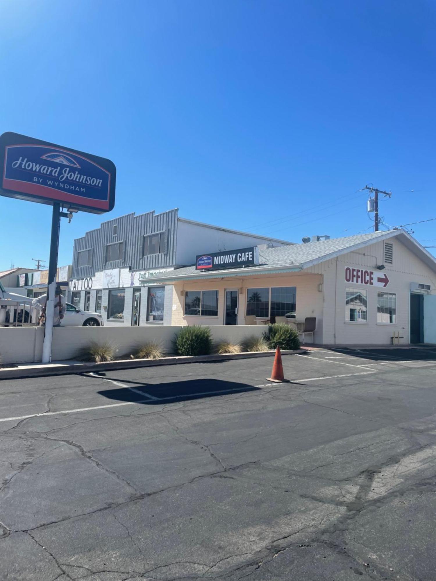 Howard Johnson By Wyndham Ridgecrest, Ca מראה חיצוני תמונה